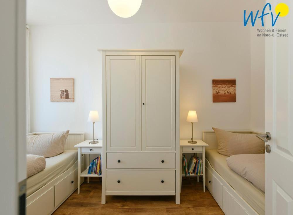 Landhaus Ostduene Ferienwohnung Duenenmulde Juist Buitenkant foto