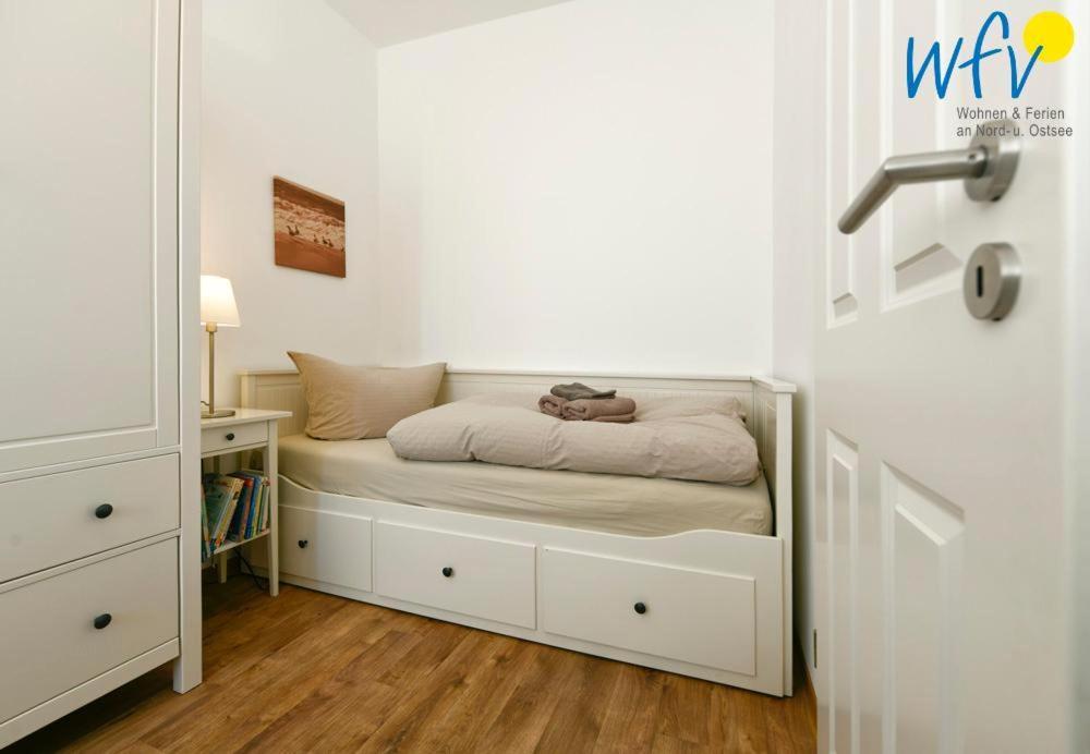 Landhaus Ostduene Ferienwohnung Duenenmulde Juist Buitenkant foto